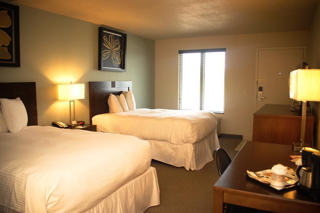 Hotel Unique 2*